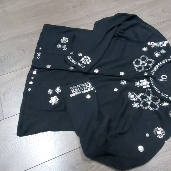 One Girl Who sweater - Picture 7 of 13